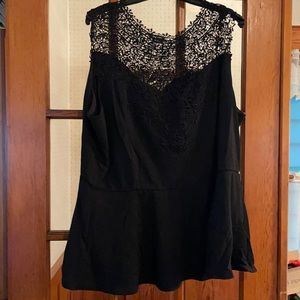 City Chic XXL/ 24W Black Peplum Top